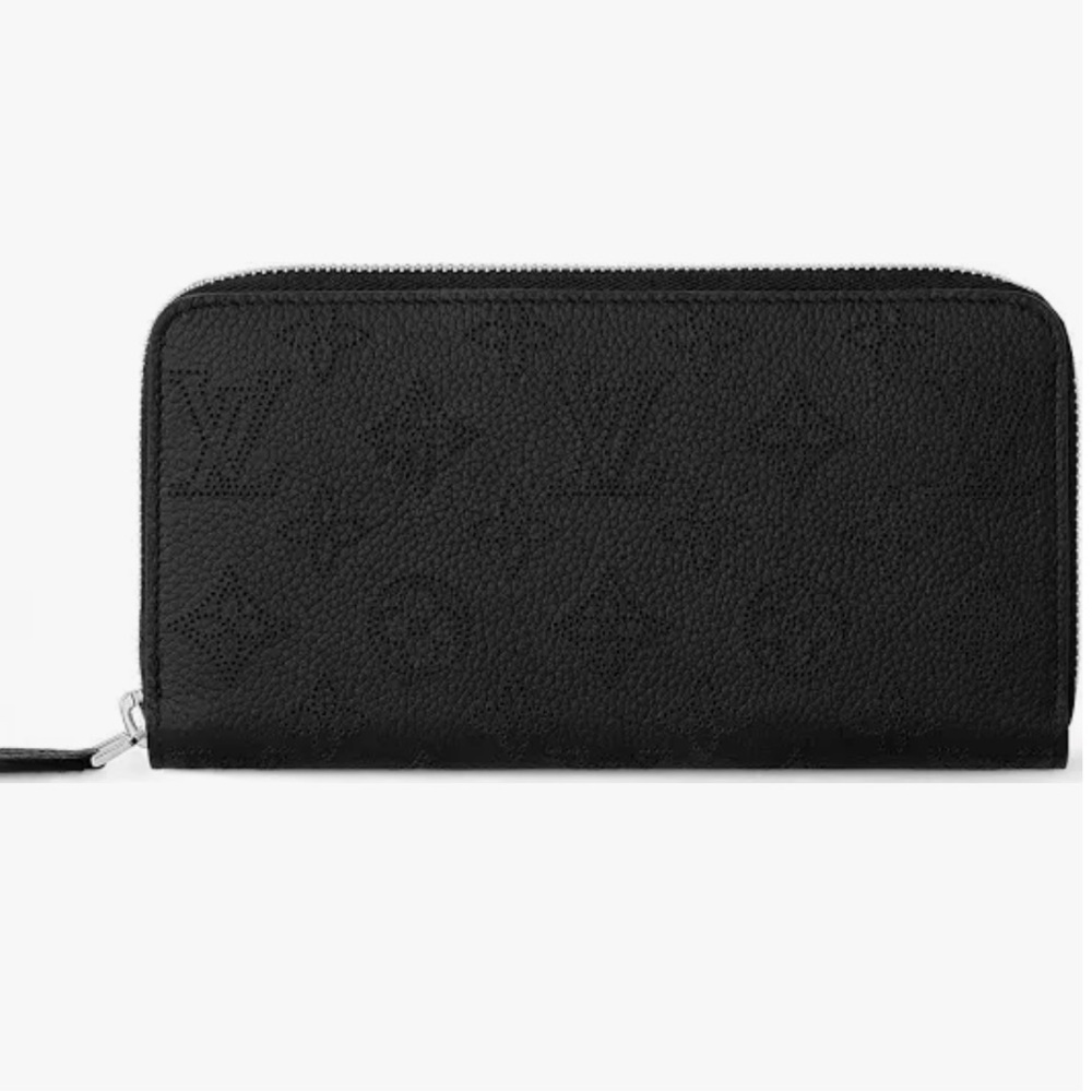Louis Vuitton Black Monogram Mahina Zippy Wallet